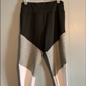 Yoga Capri Workout Pants